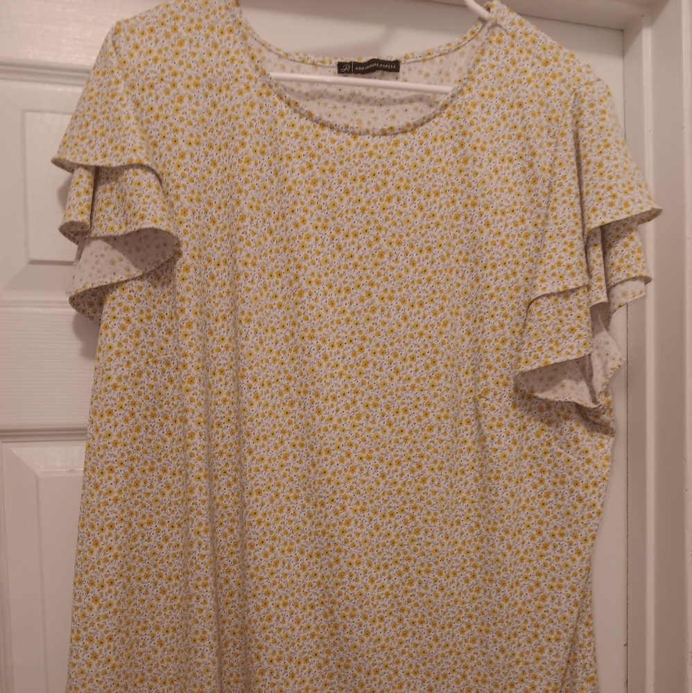 Adrianna papell shirt size xl